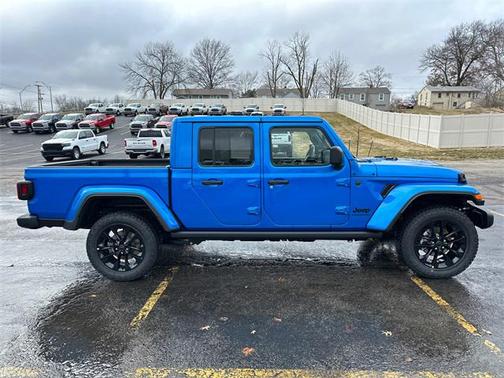 2025 Jeep Gladiator Nighthawk