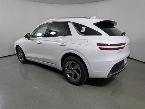 2026 Genesis GV70 2.5T Select