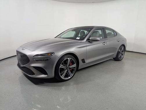 2024 Genesis G70 2.5T RWD