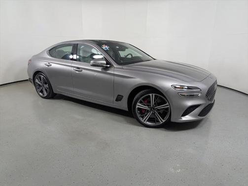 2024 Genesis G70 2.5T RWD