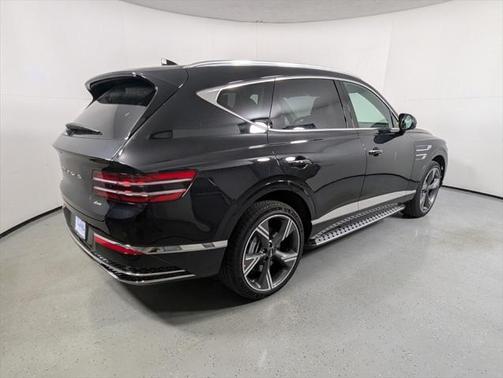 2025 Genesis GV80 2.5T