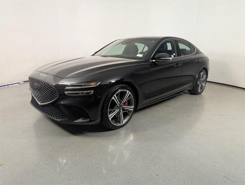 2024 Genesis G70 2.5T RWD