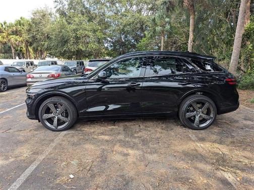2025 Genesis GV70 2.5T