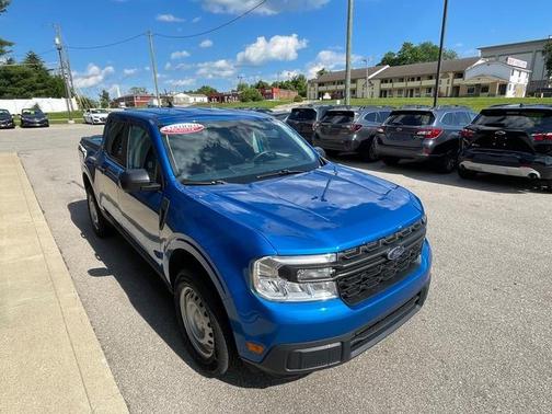 2022 Ford Maverick XL