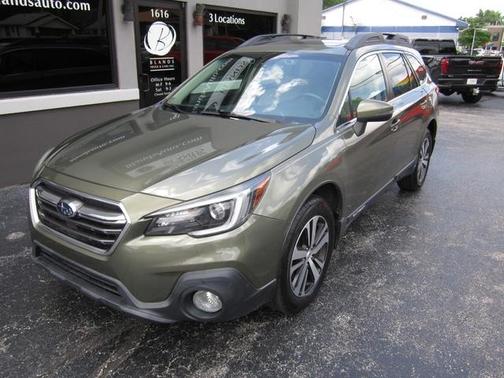 Wilderness Green Metallic 2019 Subaru Outback 2.5i Limited