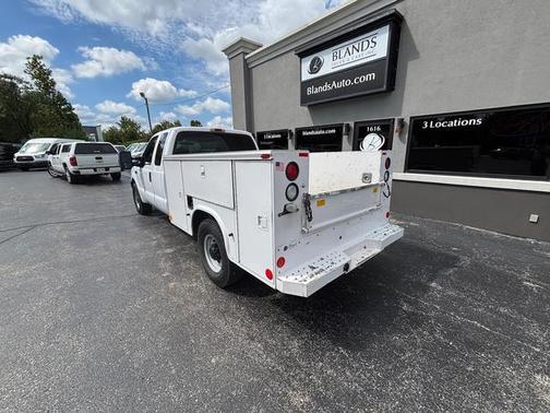 2002 Ford F-350 XL