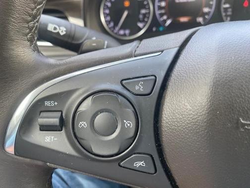 2017 Buick LaCrosse Preferred