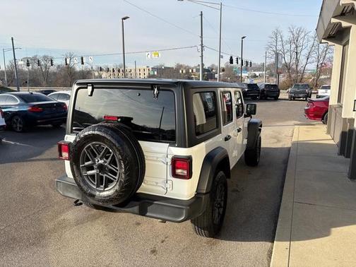 2024 Jeep Wrangler Sport