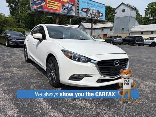 Snowflake White Pearl Metallic 2018 Mazda Mazda3 Touring