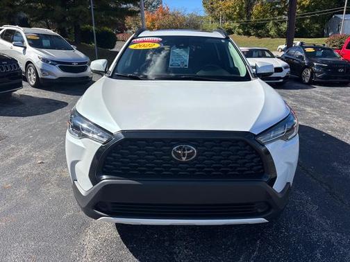2022 Toyota Corolla Cross LE