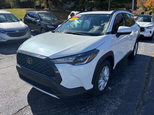2022 Toyota Corolla Cross LE