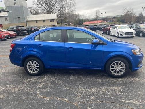 2019 Chevrolet Sonic LT