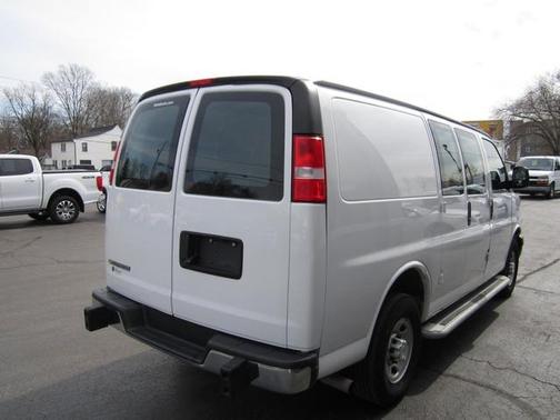 2022 Chevrolet Express 2500 Work Van