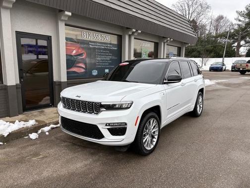 2022 Jeep Grand Cherokee 4xe Summit