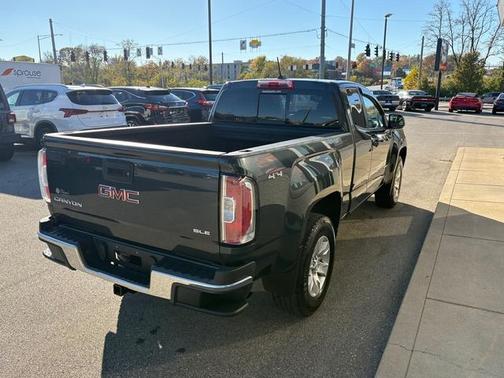 2017 GMC Canyon SLE