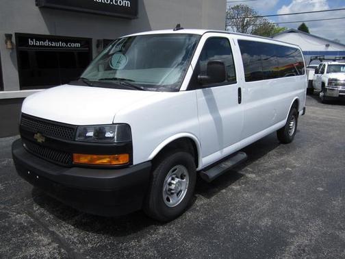 2023 Chevrolet Express 3500 LS