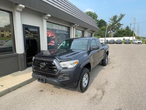 2019 Toyota Tacoma SR
