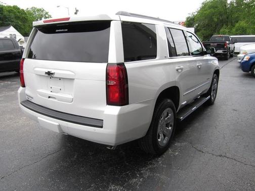 Summit White 2019 Chevrolet Tahoe LT