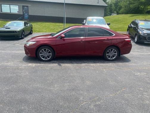 2017 Toyota Camry LE