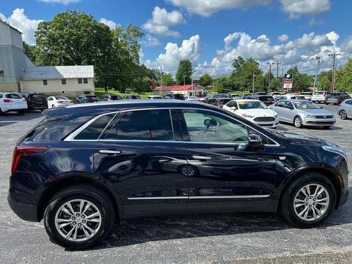 2022 Cadillac XT5 Premium Luxury