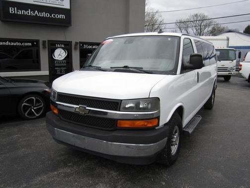 2019 Chevrolet Express 3500 LT