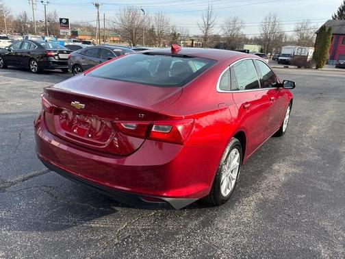2024 Chevrolet Malibu LT