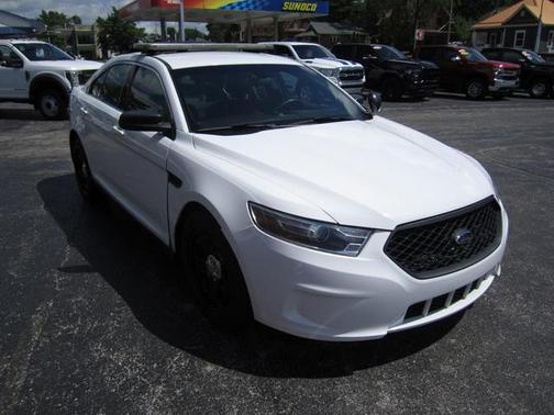 Oxford White 2019 Ford Sedan Police Interceptor Base