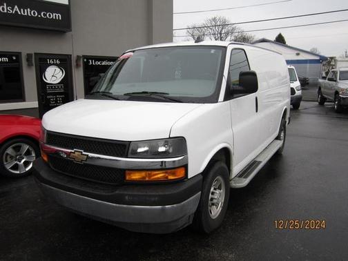 2022 Chevrolet Express 2500 Work Van