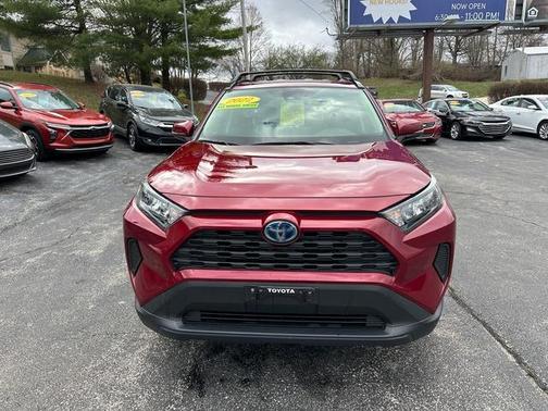 2022 Toyota RAV4 Hybrid LE