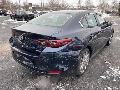 2022 Mazda Mazda3 FWD w/Select Package