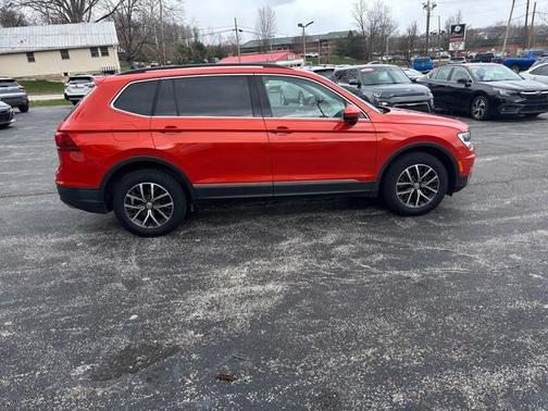 2019 Volkswagen Tiguan 2.0T SE