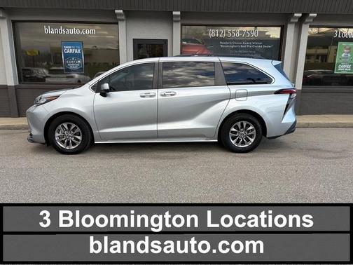 2022 Toyota Sienna XLE