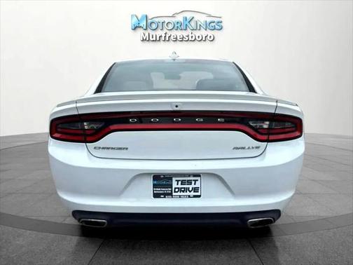 2015 Dodge Charger SXT