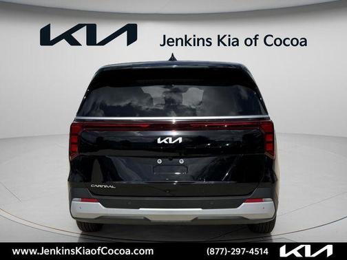 Aurora Black Pearl 2026 Kia Carnival LX