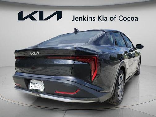 INTERSTELLAR GR 2026 Kia K4 LX
