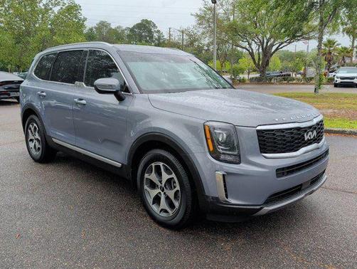 Silver 2022 Kia Telluride EX
