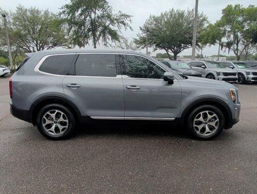Silver 2022 Kia Telluride EX