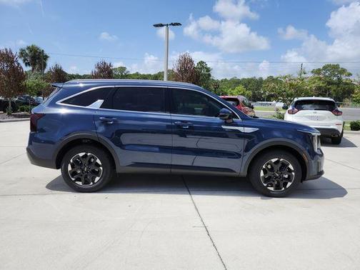 Blue 2026 Kia Sorento S