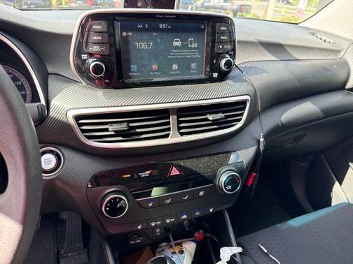 Black Noir Pearl 2020 Hyundai TUCSON Value