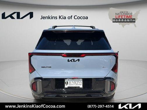 Gray 2027 Kia Seltos X-Line