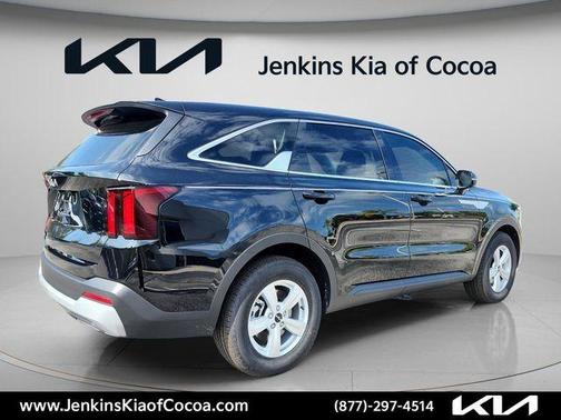 Ebony 2026 Kia Sorento LX