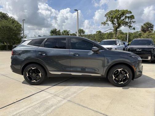 Gravity Gray 2026 Kia Sportage EX