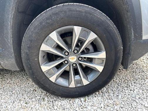 Sterling Gray Metallic 2025 Chevrolet Equinox LT