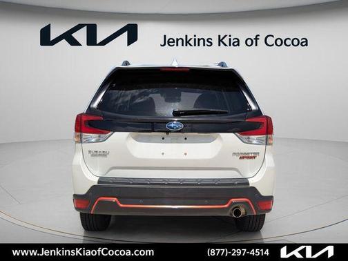 Crystal White Pearl 2019 Subaru Forester Sport
