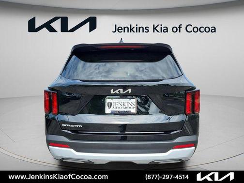 Ebony 2026 Kia Sorento LX