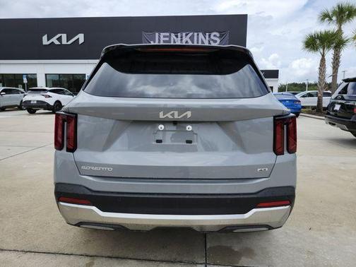 Gray 2026 Kia Sorento S