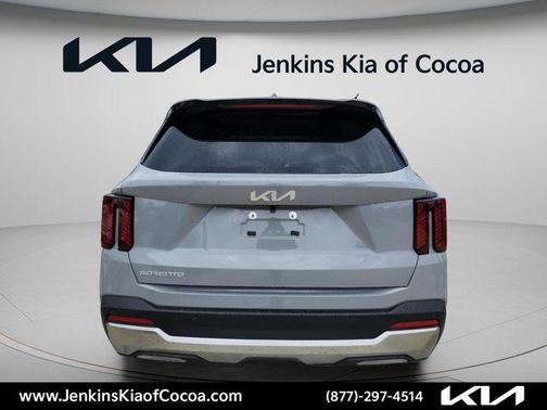 Wolf Gray 2026 Kia Sorento SX