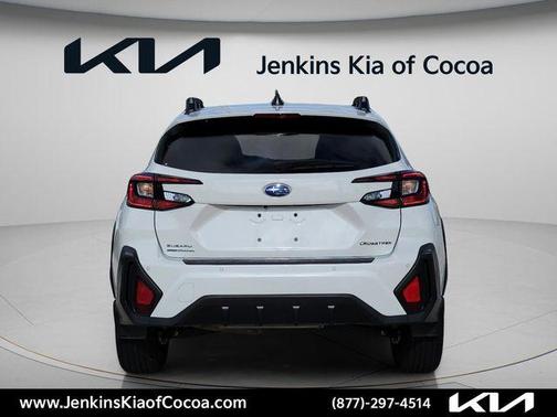 Crystal White Pearl 2025 Subaru Crosstrek Limited