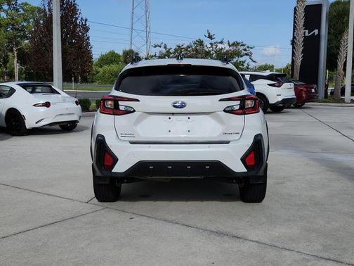 Crystal White Pearl 2025 Subaru Crosstrek Limited