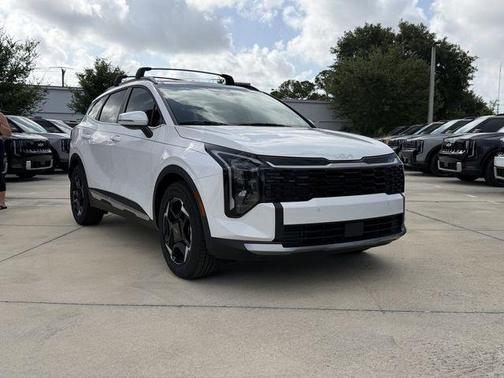 Glacial White Pearl 2026 Kia Sportage EX